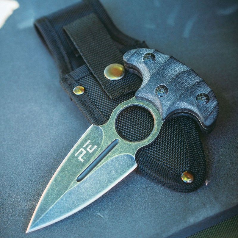 COUTEAU DE COMBAT TACTICAL 14 CM